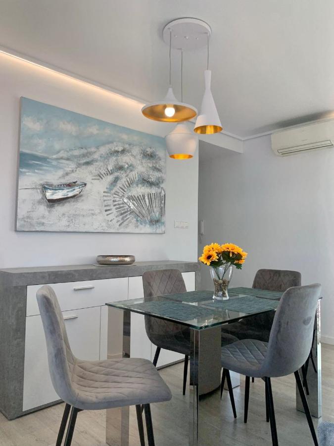 Apartamento Superior Alay En Puerto Marina Playa Benalmádena Esterno foto