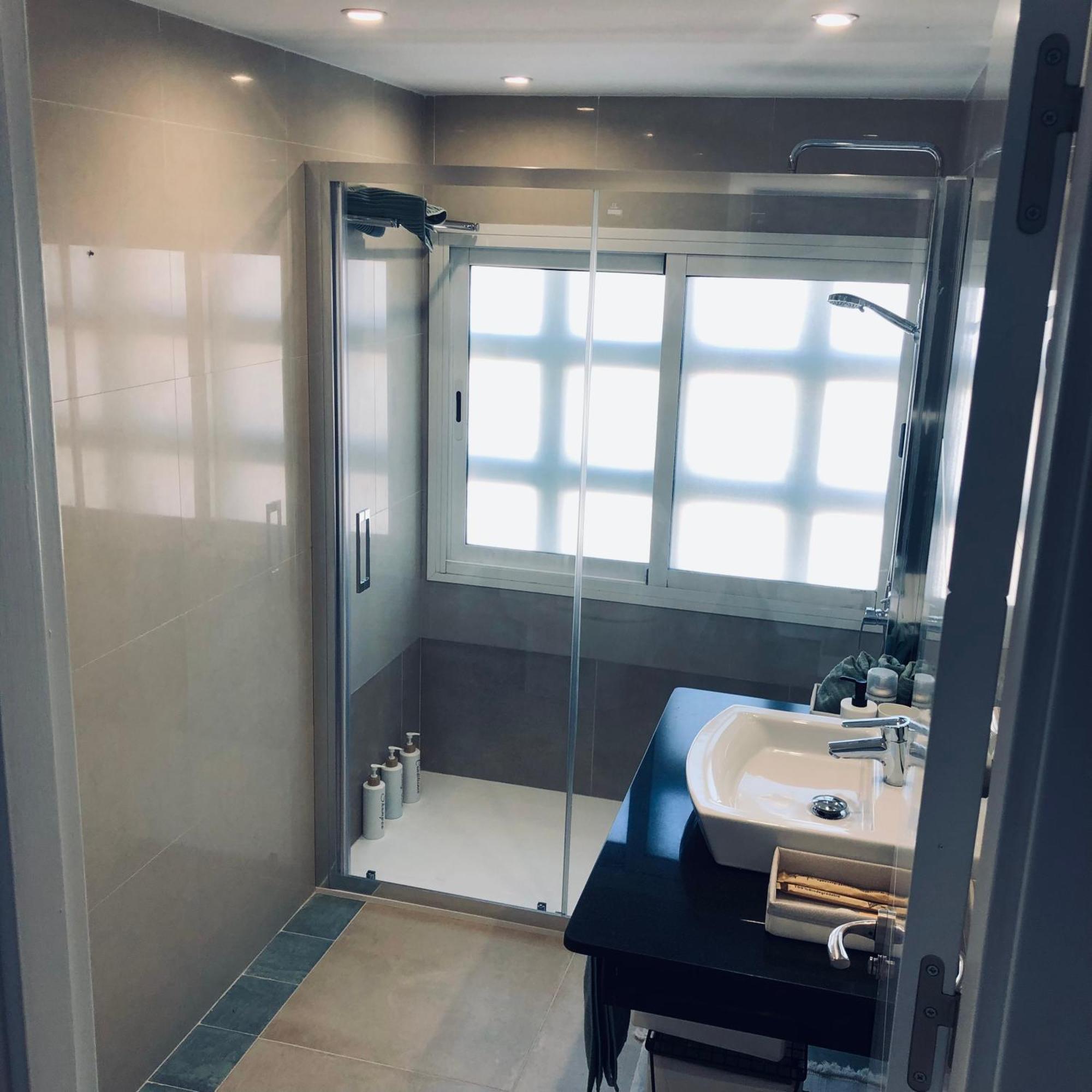Apartamento Superior Alay En Puerto Marina Playa Benalmádena Esterno foto
